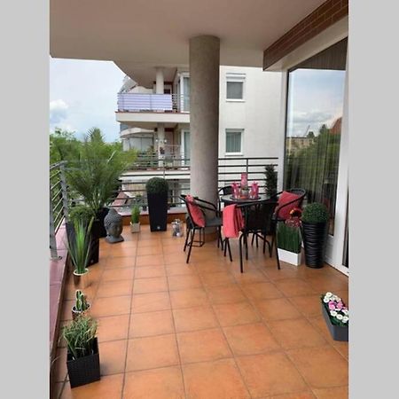 Vip Mini Resort,Private Parking & Balcony Boedapest Buitenkant foto