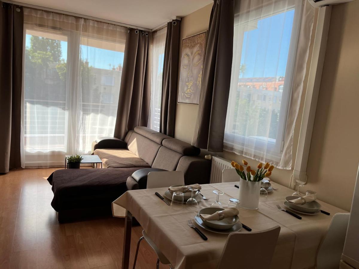 Vip Mini Resort,Private Parking & Balcony Boedapest Buitenkant foto