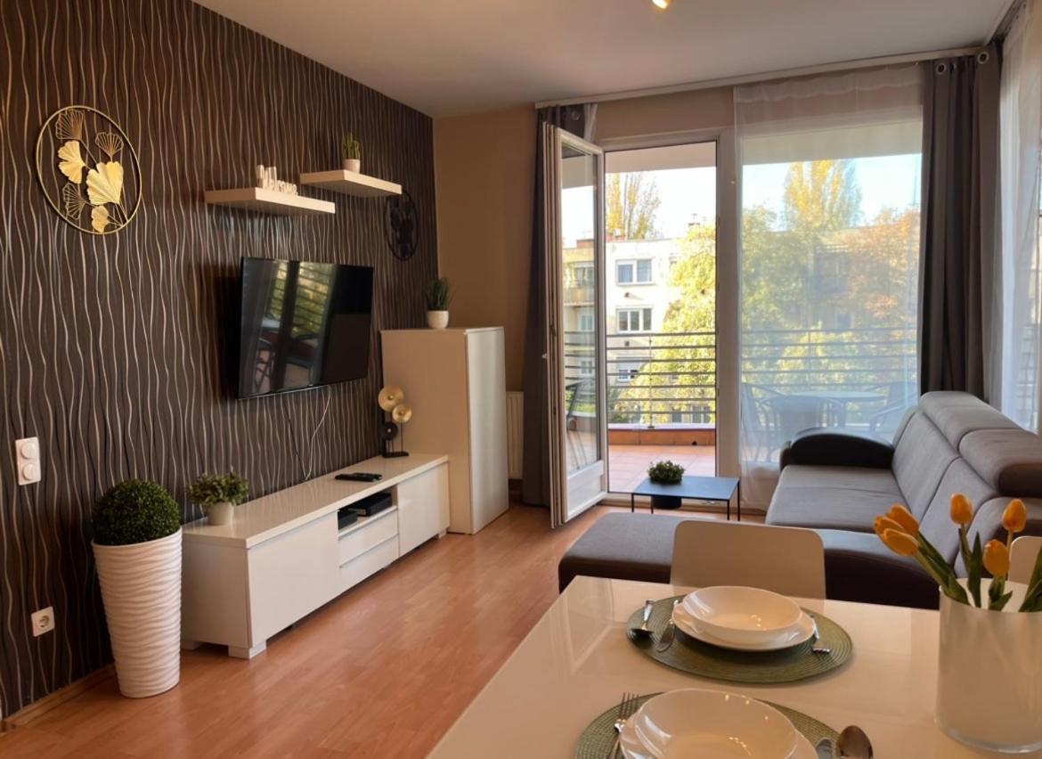 Vip Mini Resort,Private Parking & Balcony Boedapest Buitenkant foto